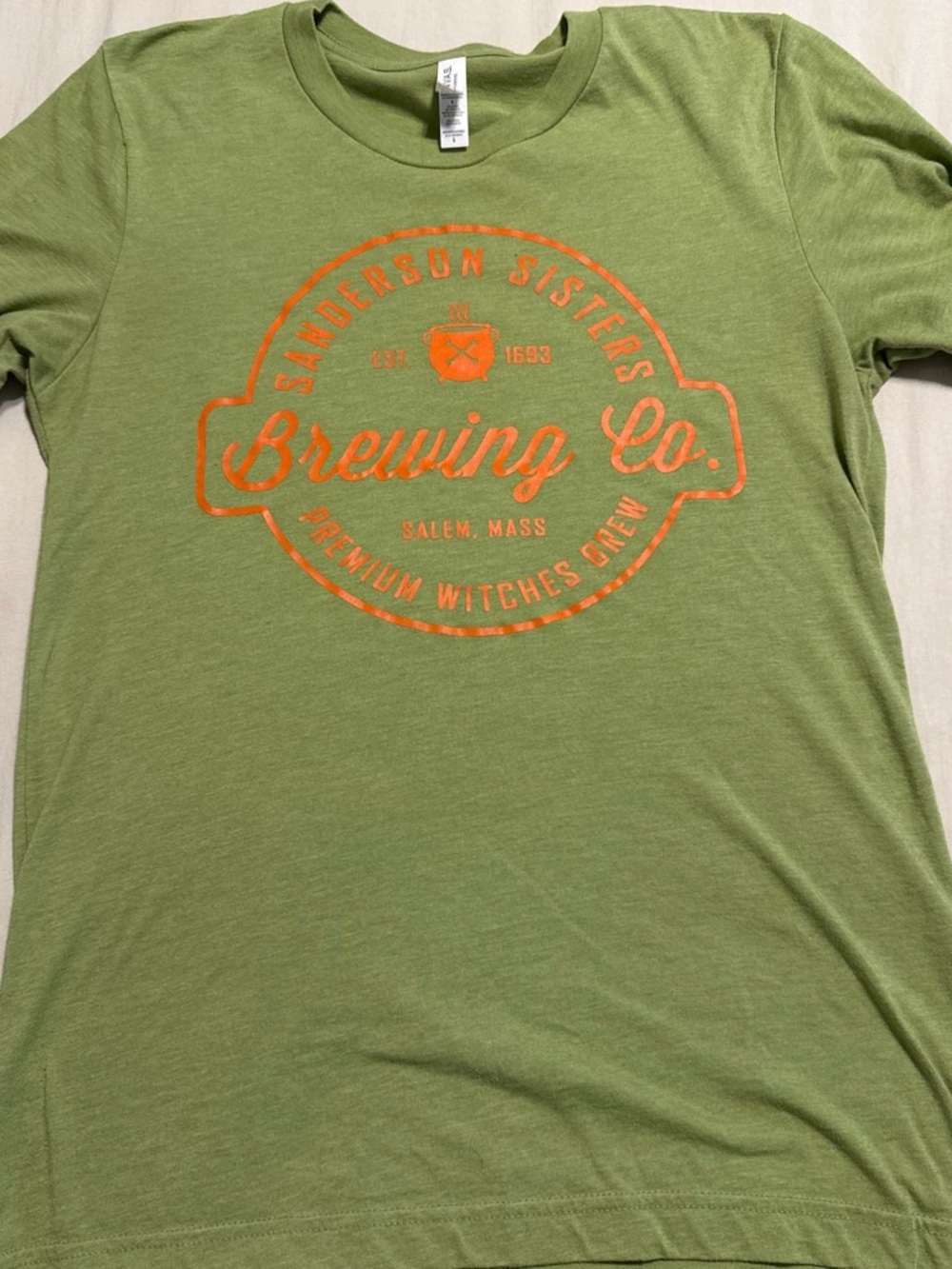 Sanderson Sisters Brewing Co. Graphic Tee - Green & Orange